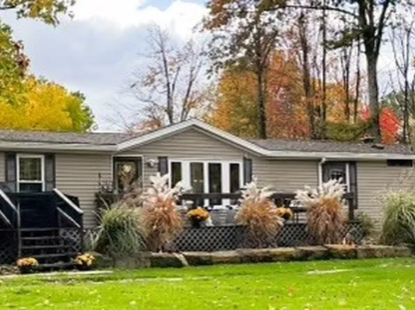 17865 Ellsworth Rd, Lake Milton, OH 44429