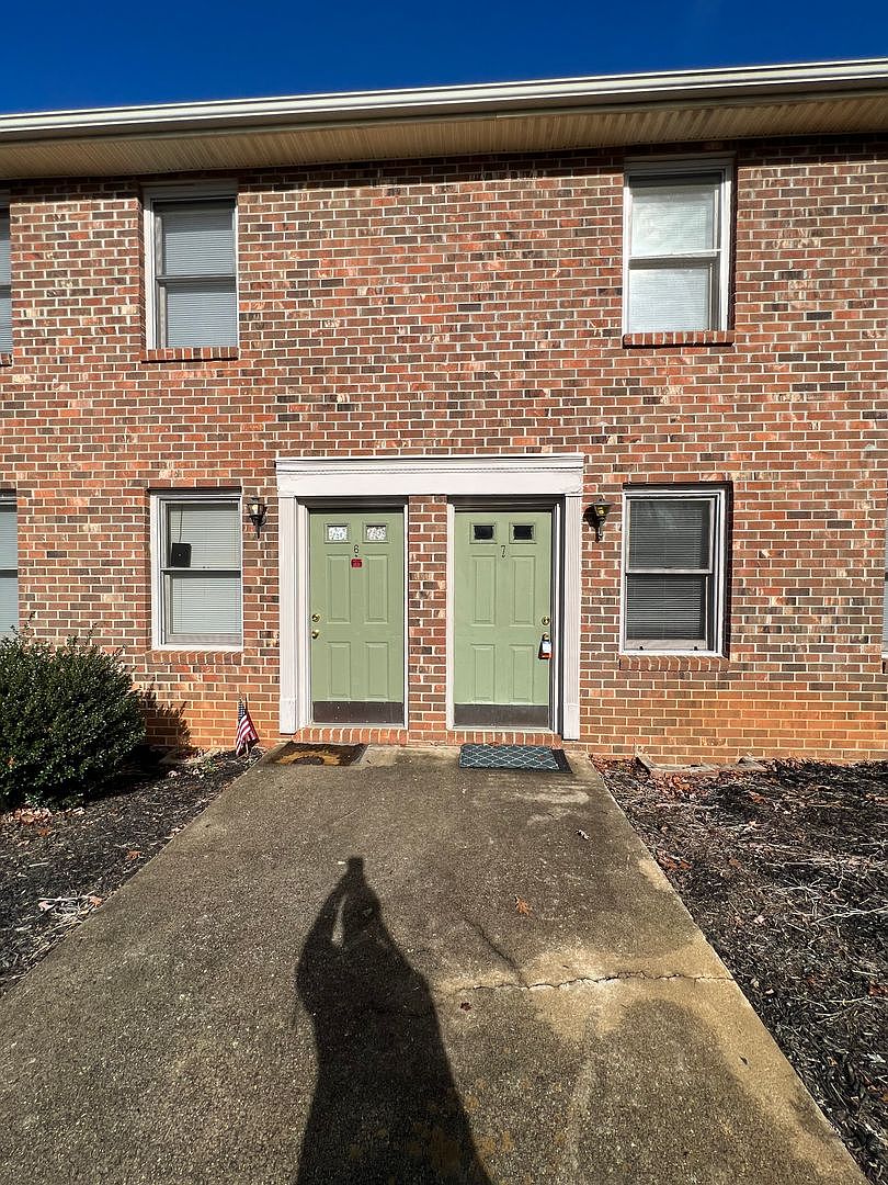 400 Trailblazer Dr 7, Travelers Rest, SC 29690 Zillow