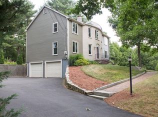 17 Robin Rd, Norfolk, MA 02056