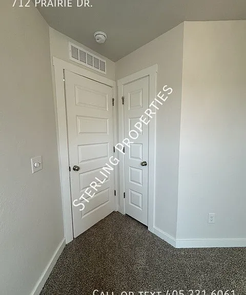 712 Prairie Ln — Photo 8