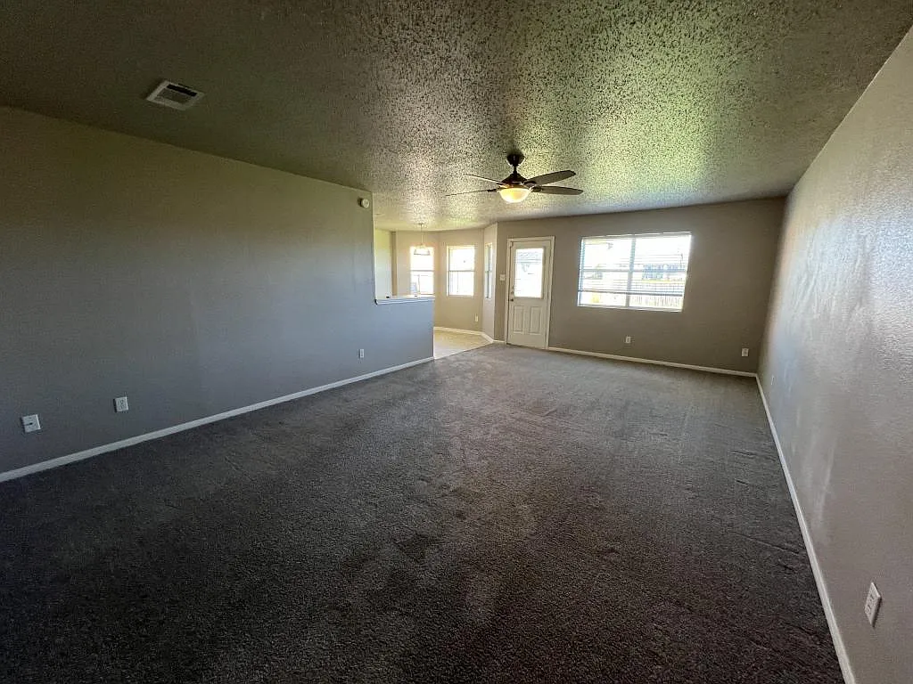 4115 Mustang Dr. — Photo 4