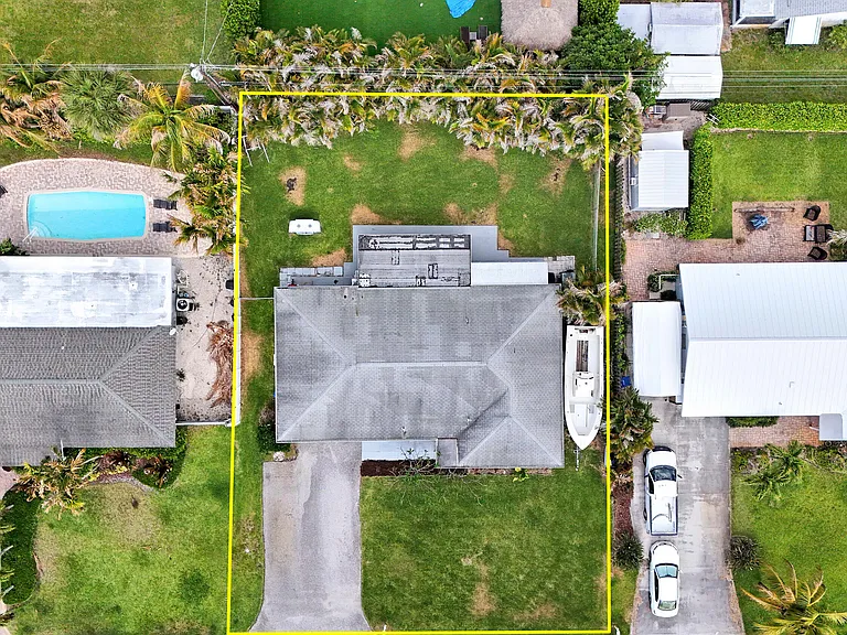 1518 Summer Ave — Photo 44