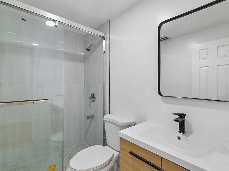 1225 Spruce St #3F — Photo 22