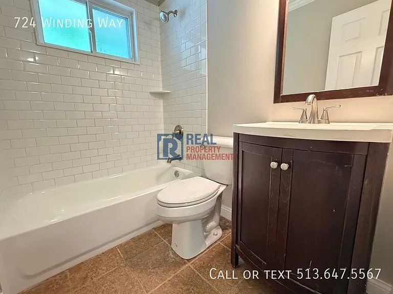 724 Winding Way — Photo 16