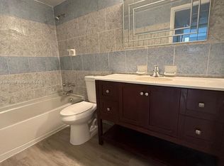 3600 NW 21st St APT 112, Fort Lauderdale, FL 33311