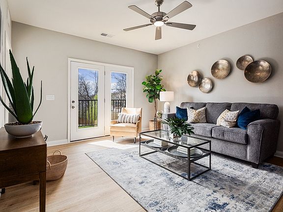 3rd image of 2406 Green Valley Rd #101