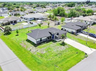 2601 43rd St SW, Lehigh Acres, FL 33976