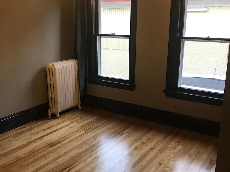 3220 Irving Ave S #2 — Photo 4