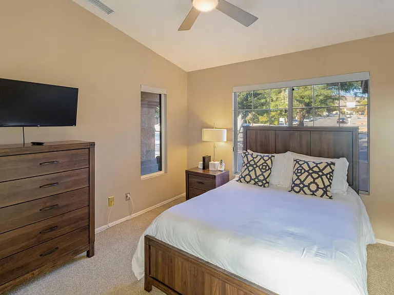 9693 El Rio Ln — Photo 10