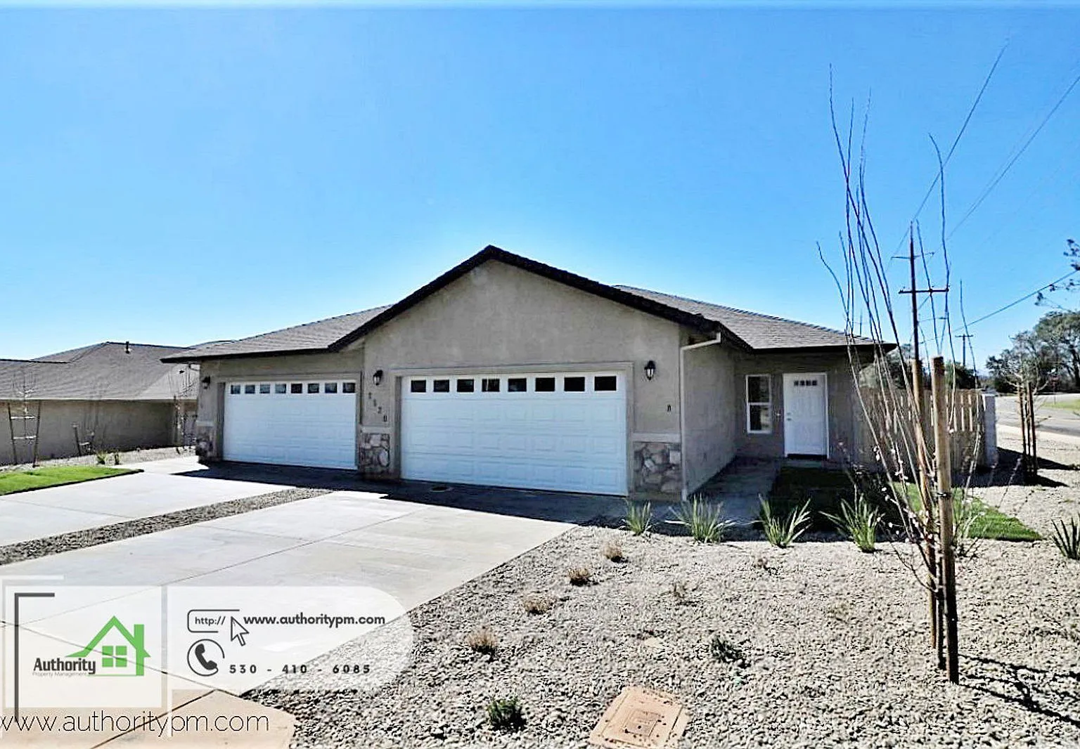 3 bed, 2.0 bath, 1400 sqft, $2,050 — Photo 3