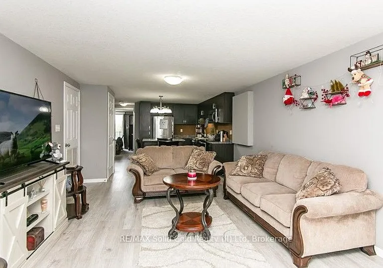 1674 Fischer Hallman Rd #F — Photo 5