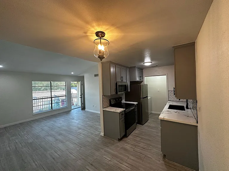 8801 Hammerly Blvd — Photo 23