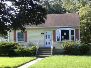 15 Reeves Ave, Trenton, NJ 08610