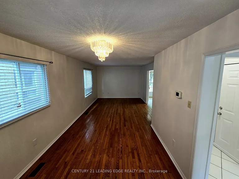 1592 Marshcourt Dr #MAIN — Photo 5