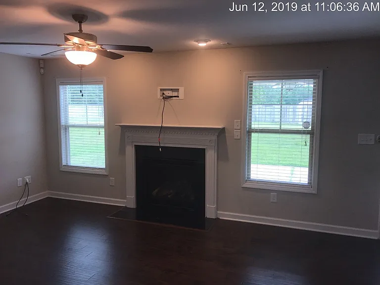 124 Sorrel Ct — Photo 7