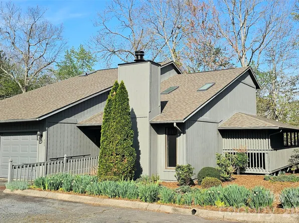 703 Independence Trl, Morganton, NC 28655