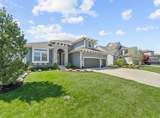 9874 Belmont Dr, Lenexa, KS 66227