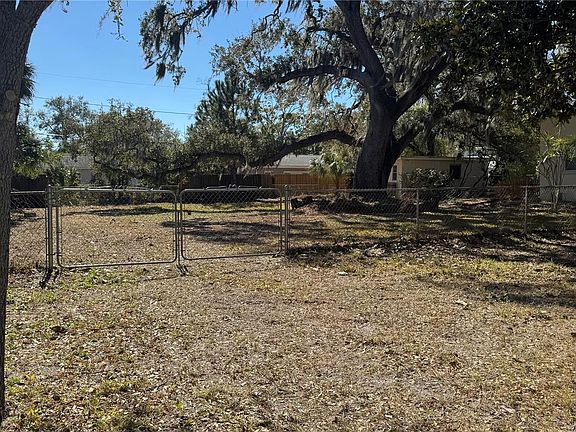 3rd image of 5th St S