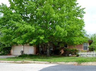 6821 Hightower St, Fort Worth, TX 76112