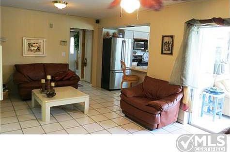 4th image of 19472 Country Club Dr