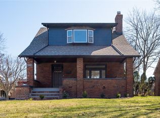 3459 Helen Rd, Shaker Heights, OH 44122