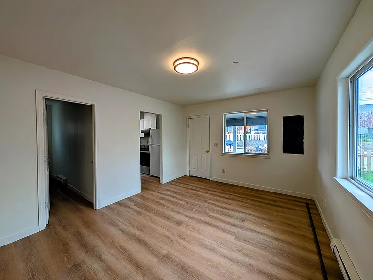 533 Methow St — Photo 19
