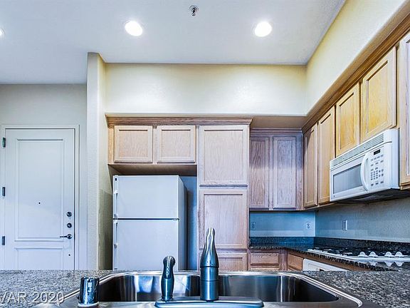 4th image of 38 E Serene Ave Unit 335