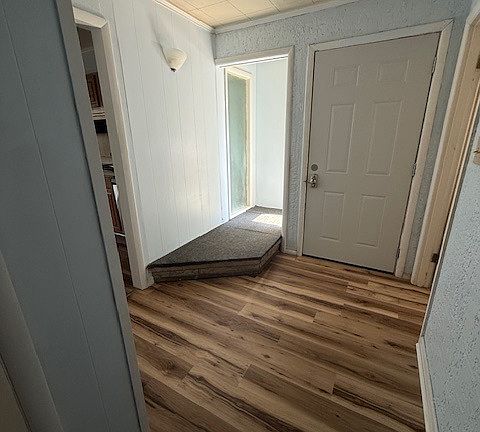 3rd image of 2408 W Euclid Ave