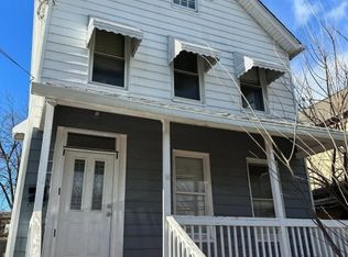 22 Hamilton St, Somerville, NJ 08876