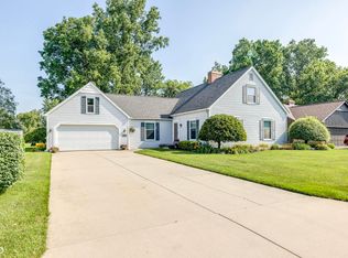 2917 Woodstock Cir, Port Huron, MI