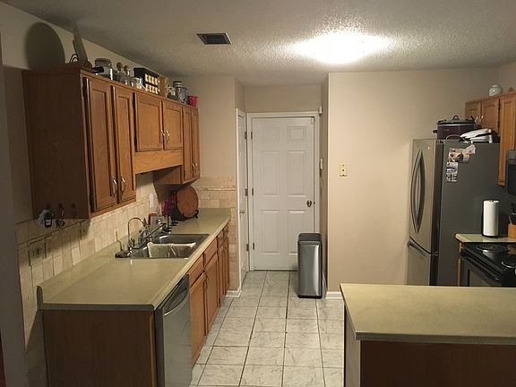 5th image of 5152 Laurel Bridge Ct SE