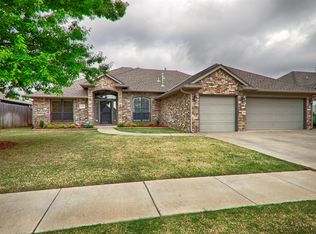 6705 Stinchcomb Dr, Oklahoma City, OK 73132