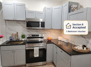 6141 Upland St #2, Philadelphia, PA 19142
