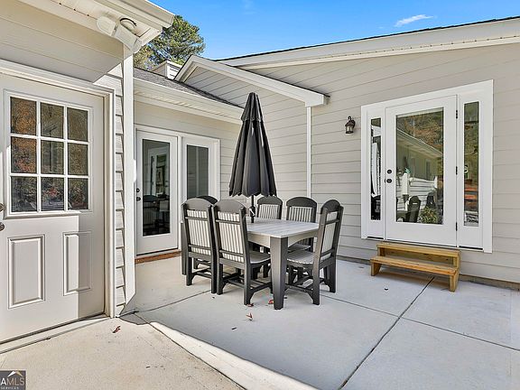 5th image of 465 Little Rd