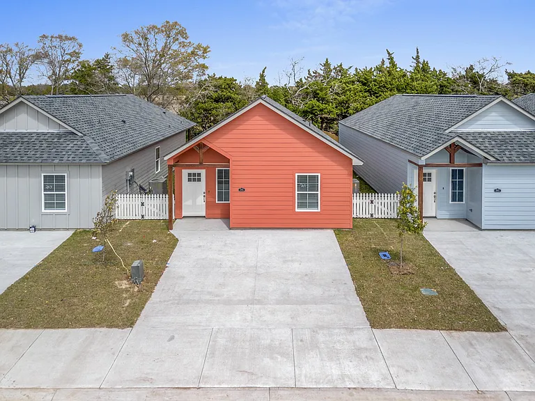 The Crest Homes — Photo 19