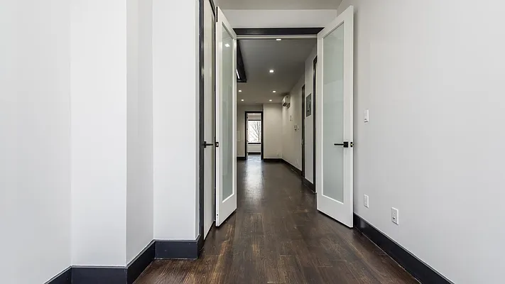 Rented by Nooklyn NYC LLC | media 15