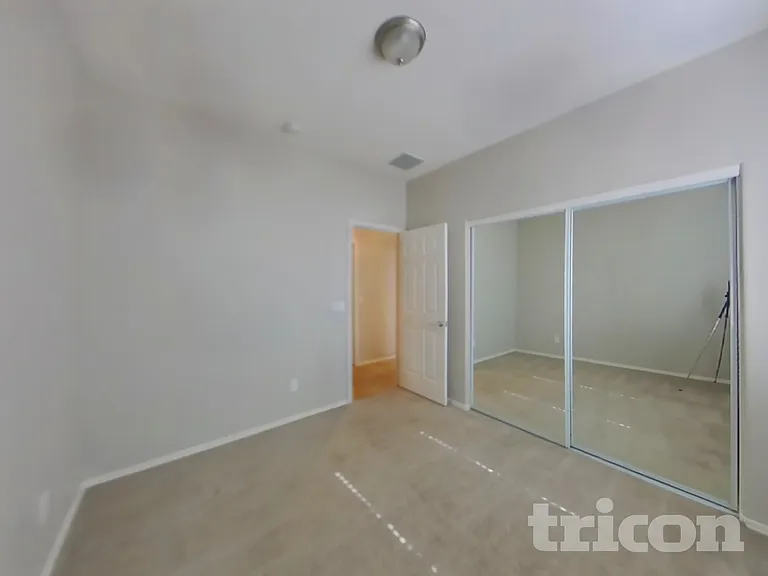 374 E Yellow Wood Ave — Photo 12