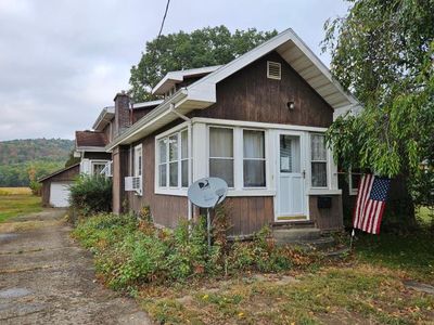 527 E Main St, Youngsville, PA, 16371