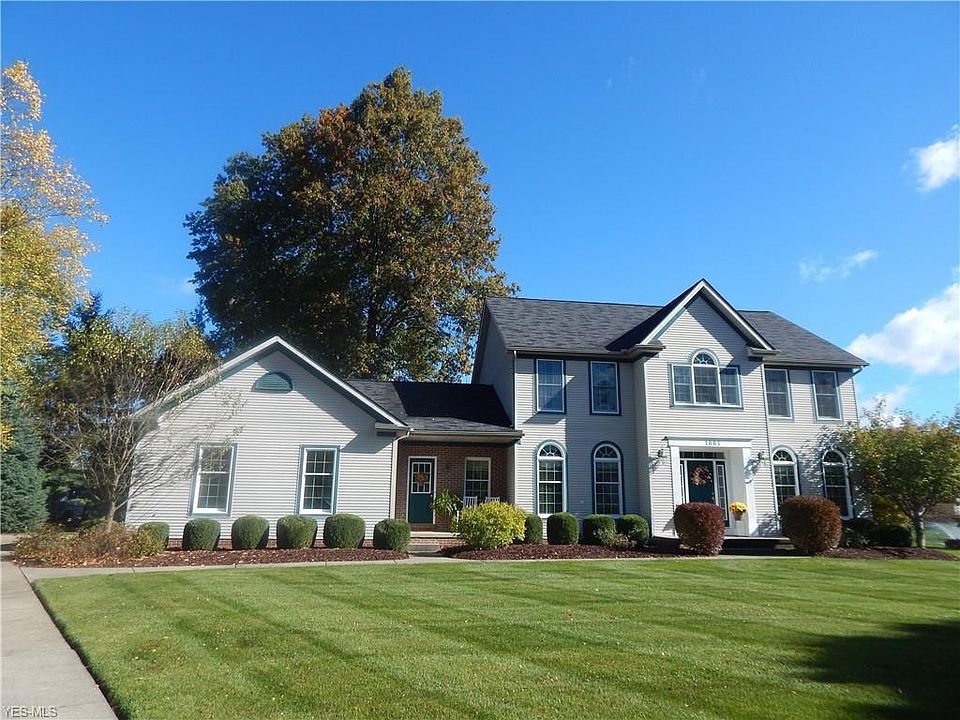 1st image of 3001 Sussex Ct