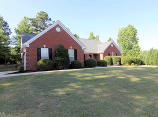 1010 Roberta Ct, Bishop, GA 30621