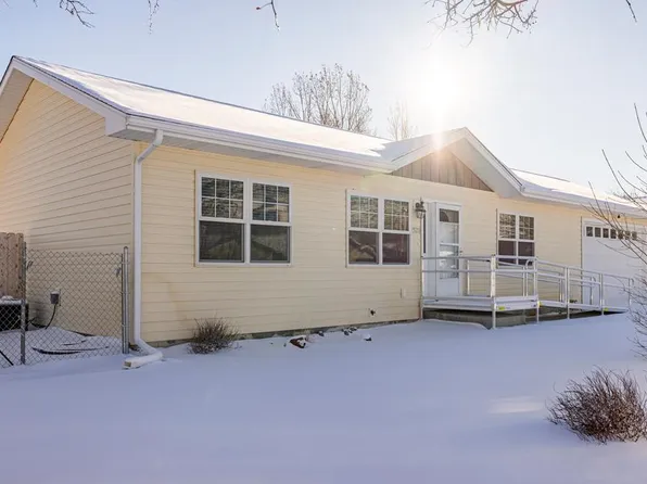 2128 Haugen St #2128, Cody, WY 82414