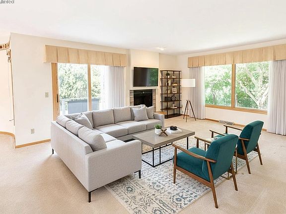 4th image of 5915 Taylor AVENUE #1