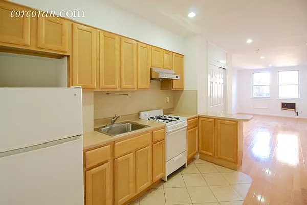 Rented by Corcoran | media 40