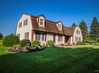 11 Elia Cir, Canastota, NY 13032
