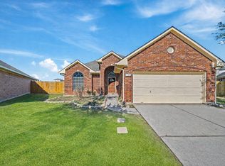 7202 Lyndhurst Village Ln, Spring, TX 77379