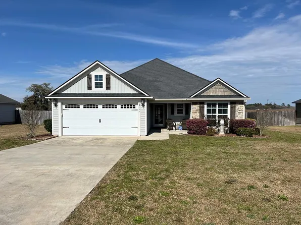 3859 Karaline Cir, Valdosta, GA 31605