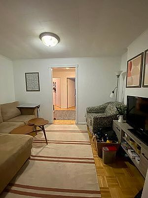 4th image of 121 1st Ave APT 4