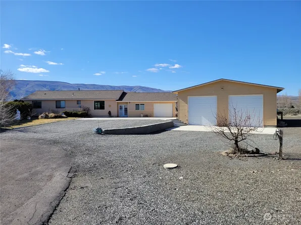 423 Date Place SW, Mattawa, WA 99349
