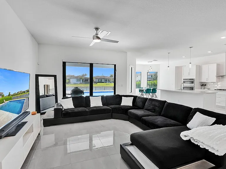 10850 Oceano Way — Photo 27