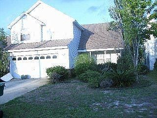 1st image of 425 Bridgewater Ct